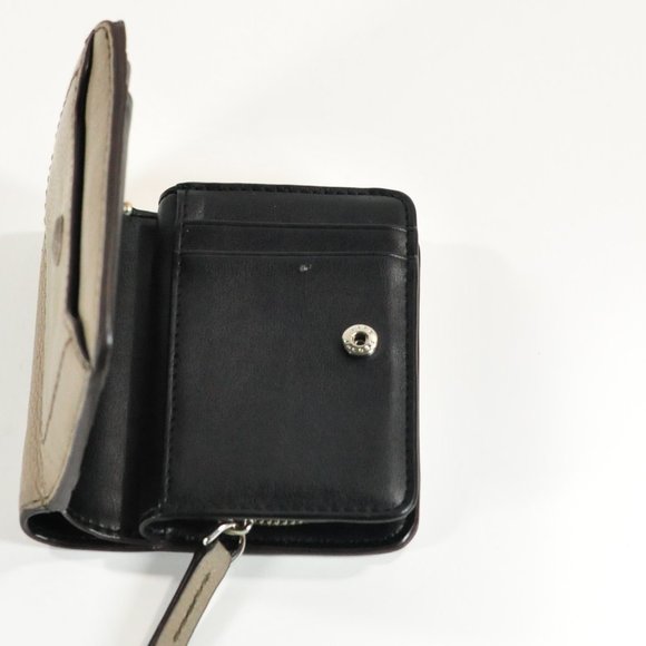 Marc Jacobs Mink Beige Bifold wallet - Picture 10 of 10